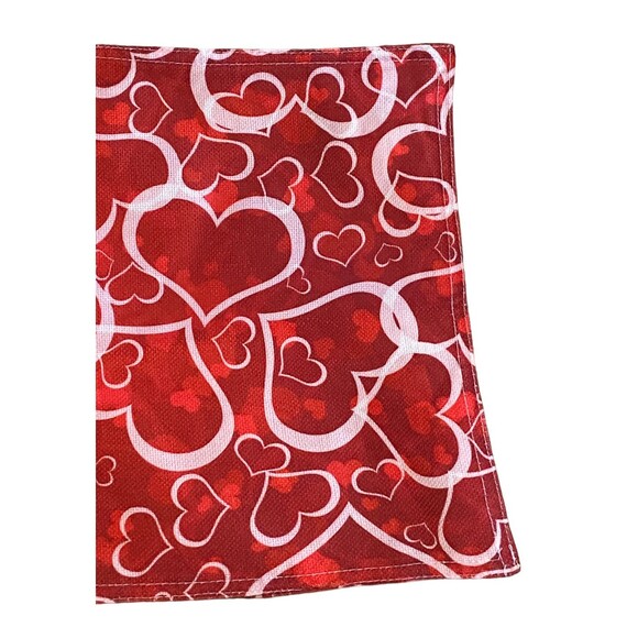 Two Red White Intertwined Hearts Placemats Valentine Day Love 17.5 x 12 Decorati - Picture 5 of 6